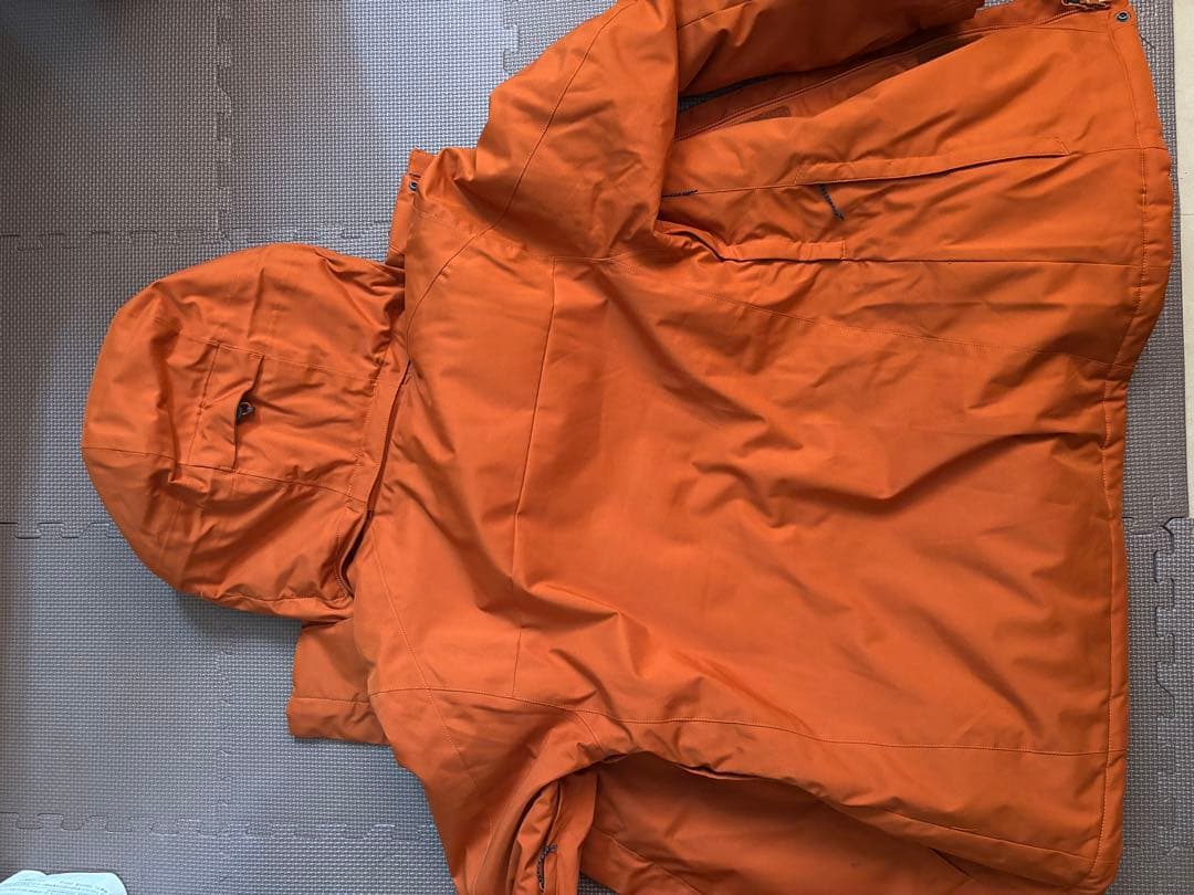 サロモン　スキーウェア上下