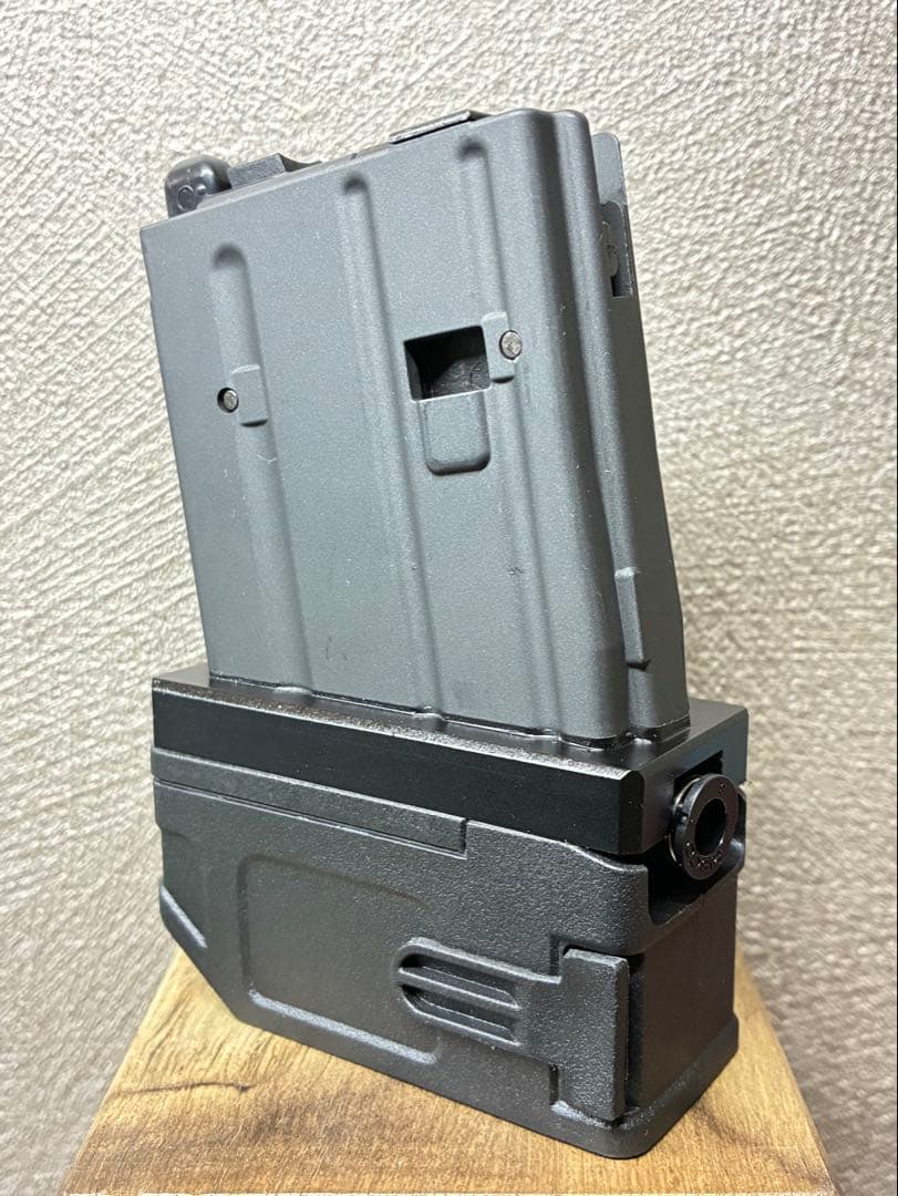 R7-46 東京マルイ GBB M4 マガジンアダプター 外部ソース仕様