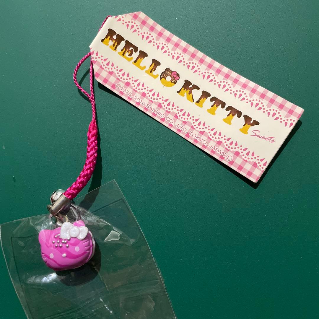 【激レア】ハローキティ　ストラップ　スイーツ　マカロン　ピンク　新品未使用