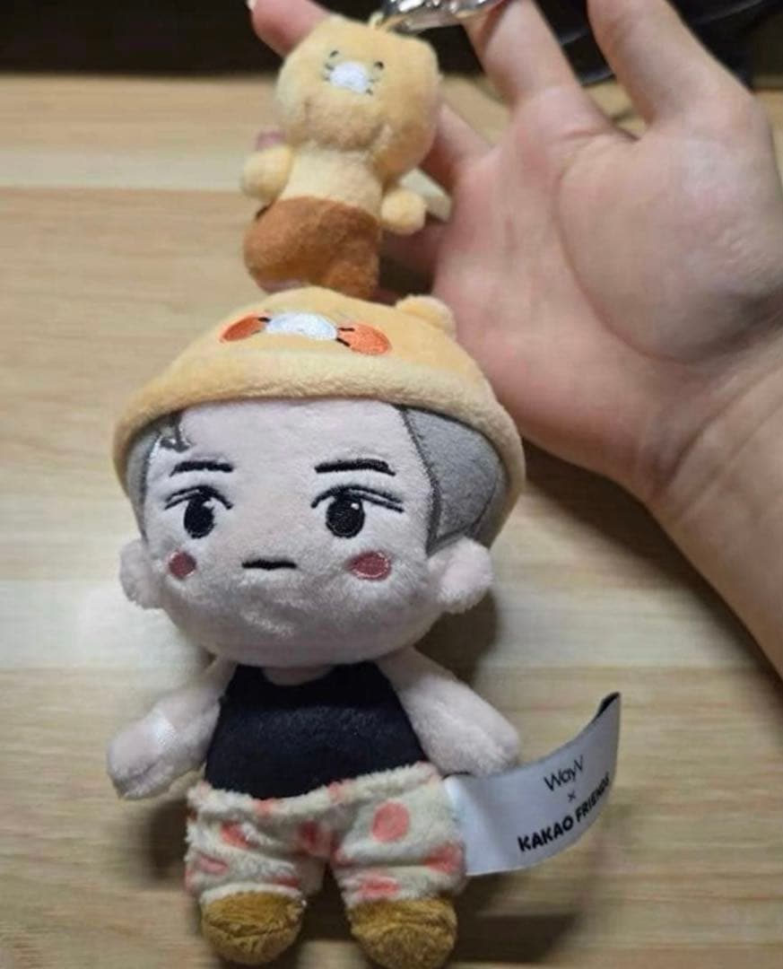WayV クン　中国上海 ポップアップ ぬいぐるみ キ－ホルダー