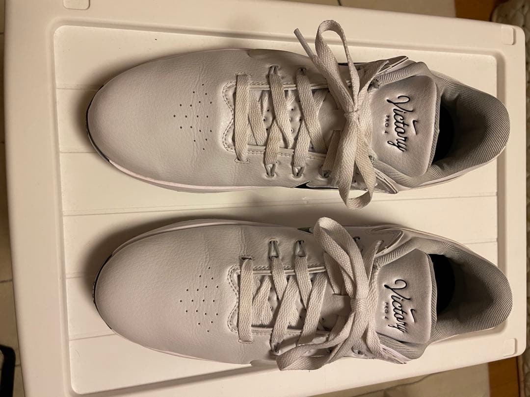 ナイキ ビクトリー プロ 4 ゴルフシューズ 27.5cm（ワイド）