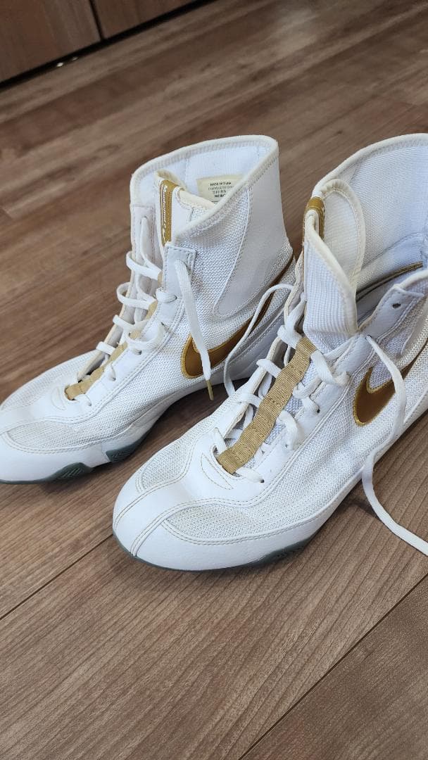 マチョマイ2 Nike 【ホワイト/ゴールド】26.5㎝