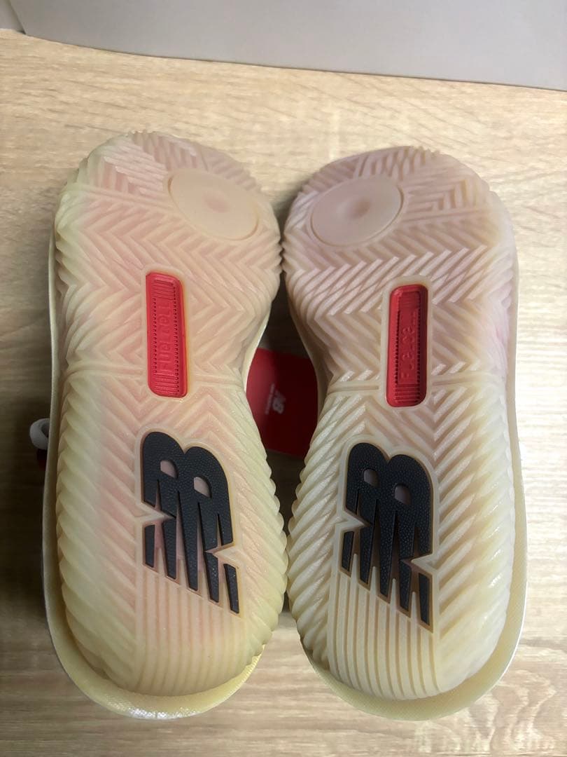 未使用 25cm D ニューバランス BB9000A1 ホワイト