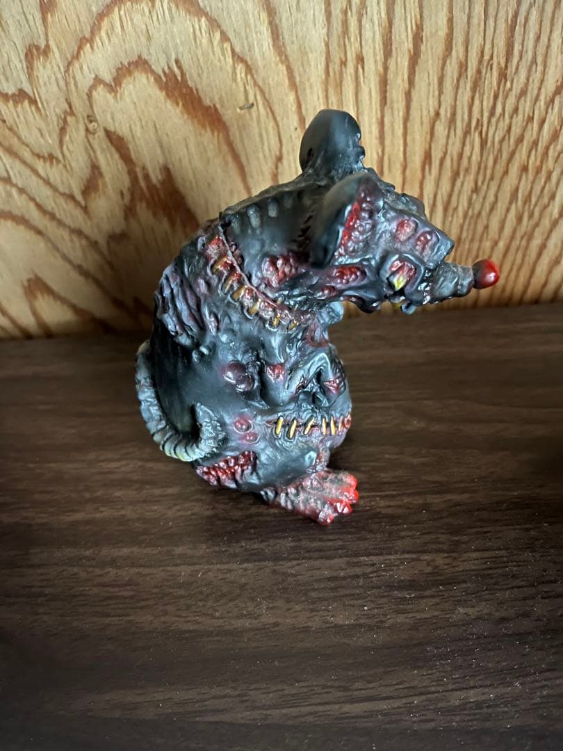 カゲマルデザイン　ドブラット　塗装済み　マント付き