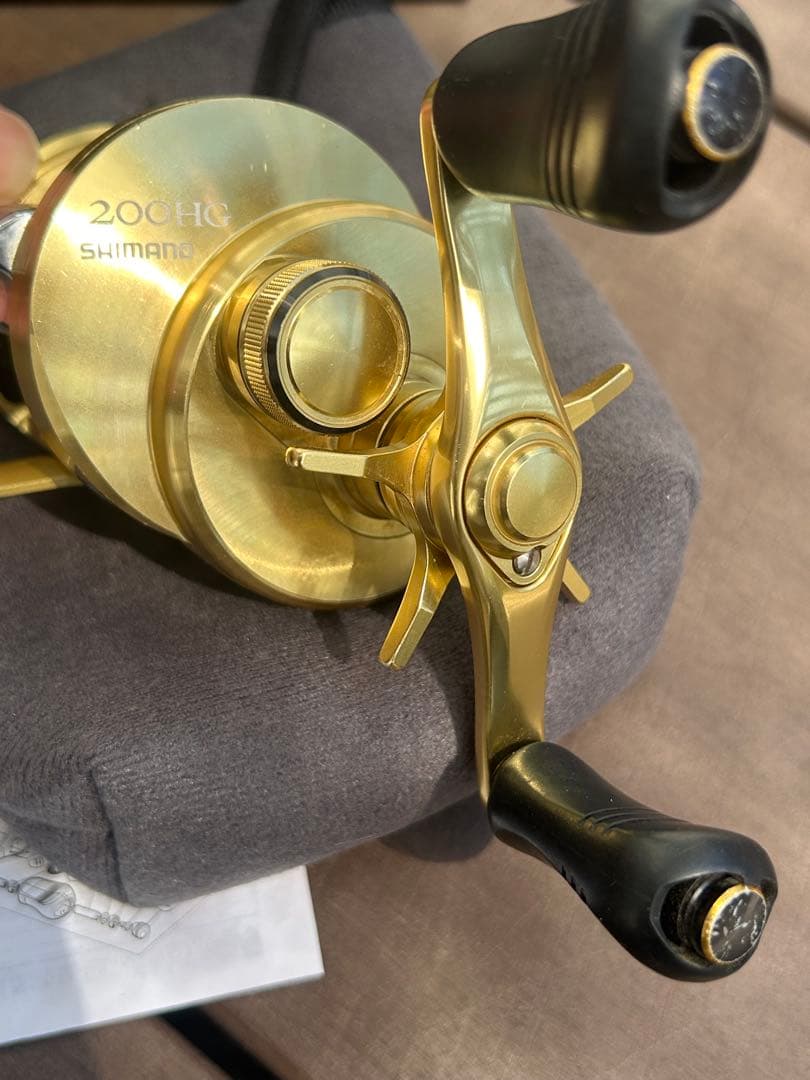 カルカッタ 15 CALCUTTA CONQUEST 200HG (51