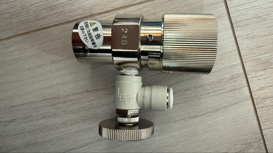 水草水槽用 CO₂フルセット 電磁弁付き 即使用可 中古）