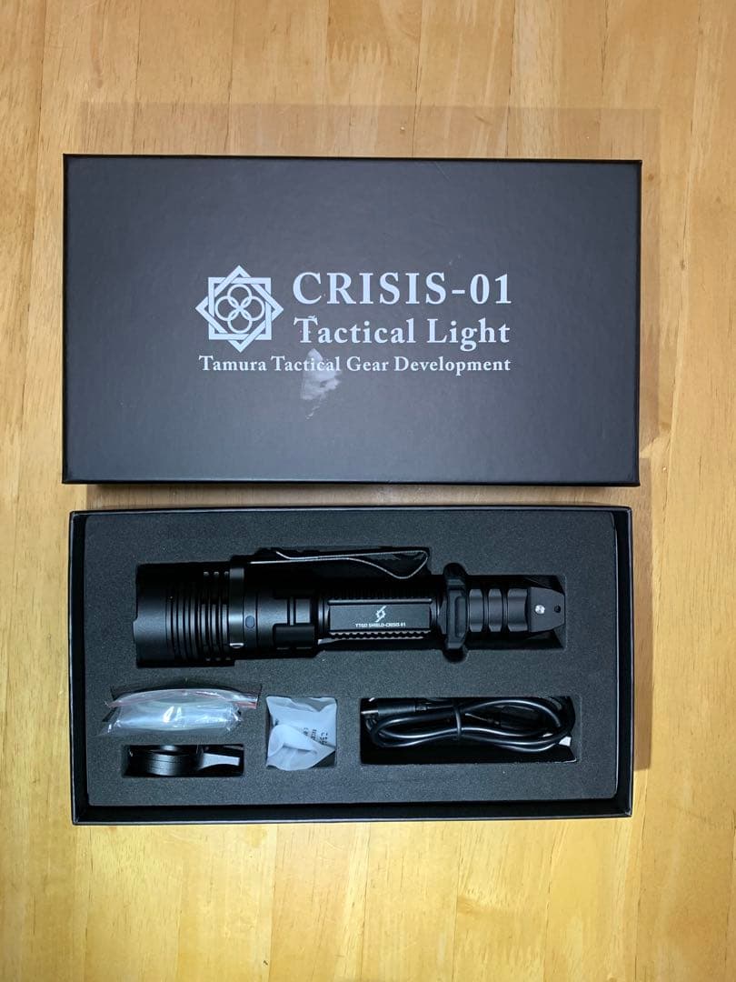 田村装備開発　CRISIS-01　タクティカルライト　防犯・防災・護身　完全新品