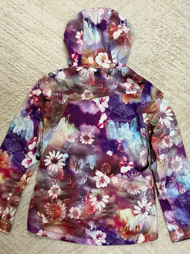 【美品】✨VOLCOM　スノーボードウェア　ジャケット　花柄　レディース　S