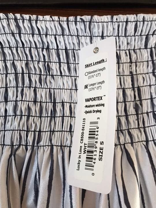 ラッキーインラブ　テニスウェア　白黒スコート　US-Sサイズ　新品