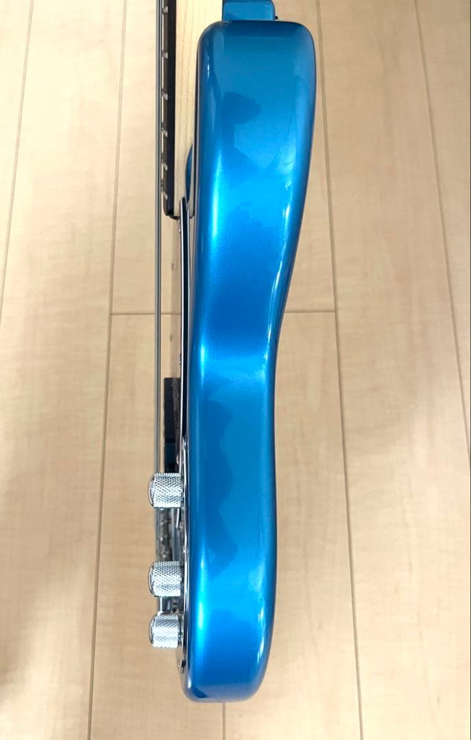 ベース Sterling by MUSIC MAN Sting Ray