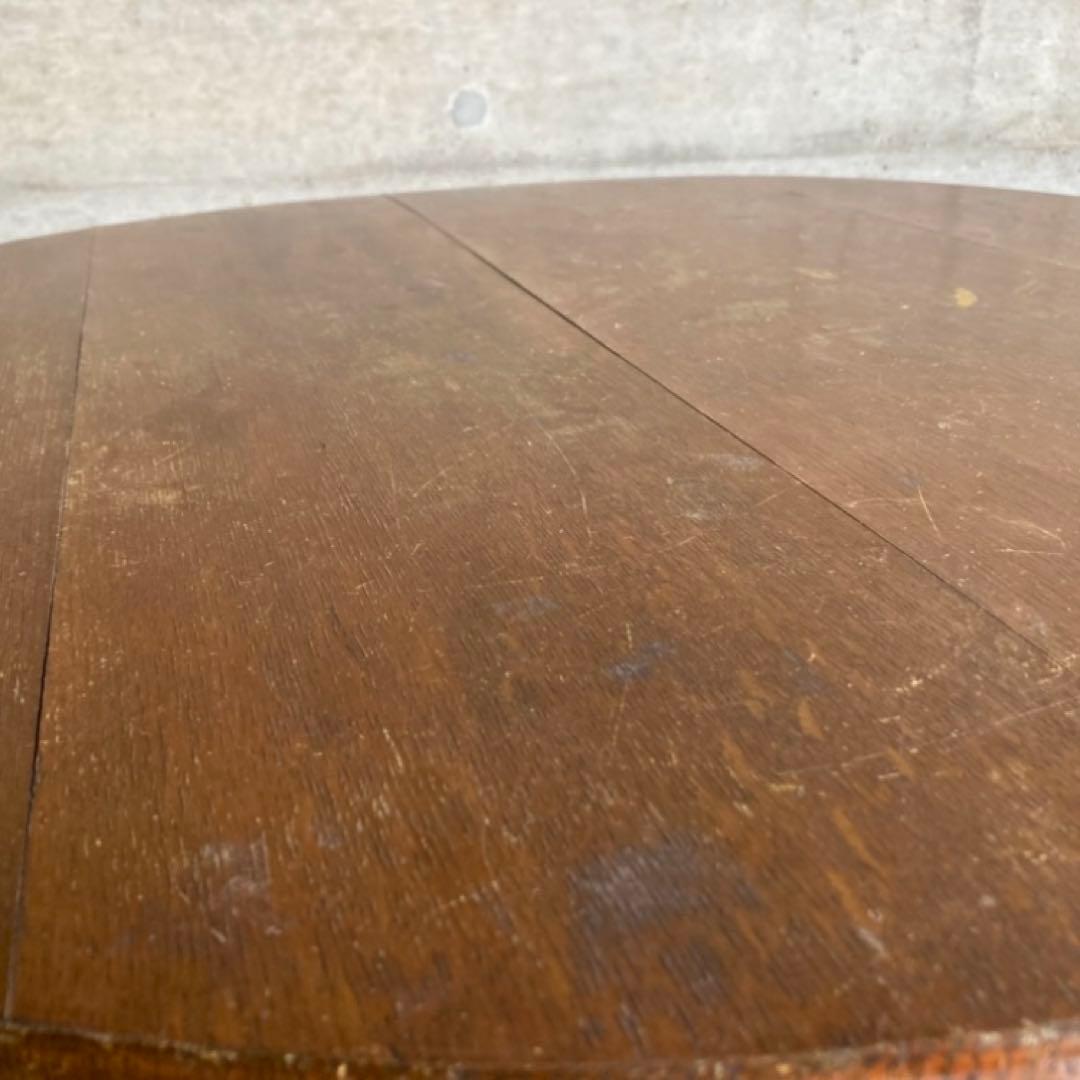 古い味のあるセンターテーブル カフェ 机 飾り台 丸型 木製 レトロ ビンテージ