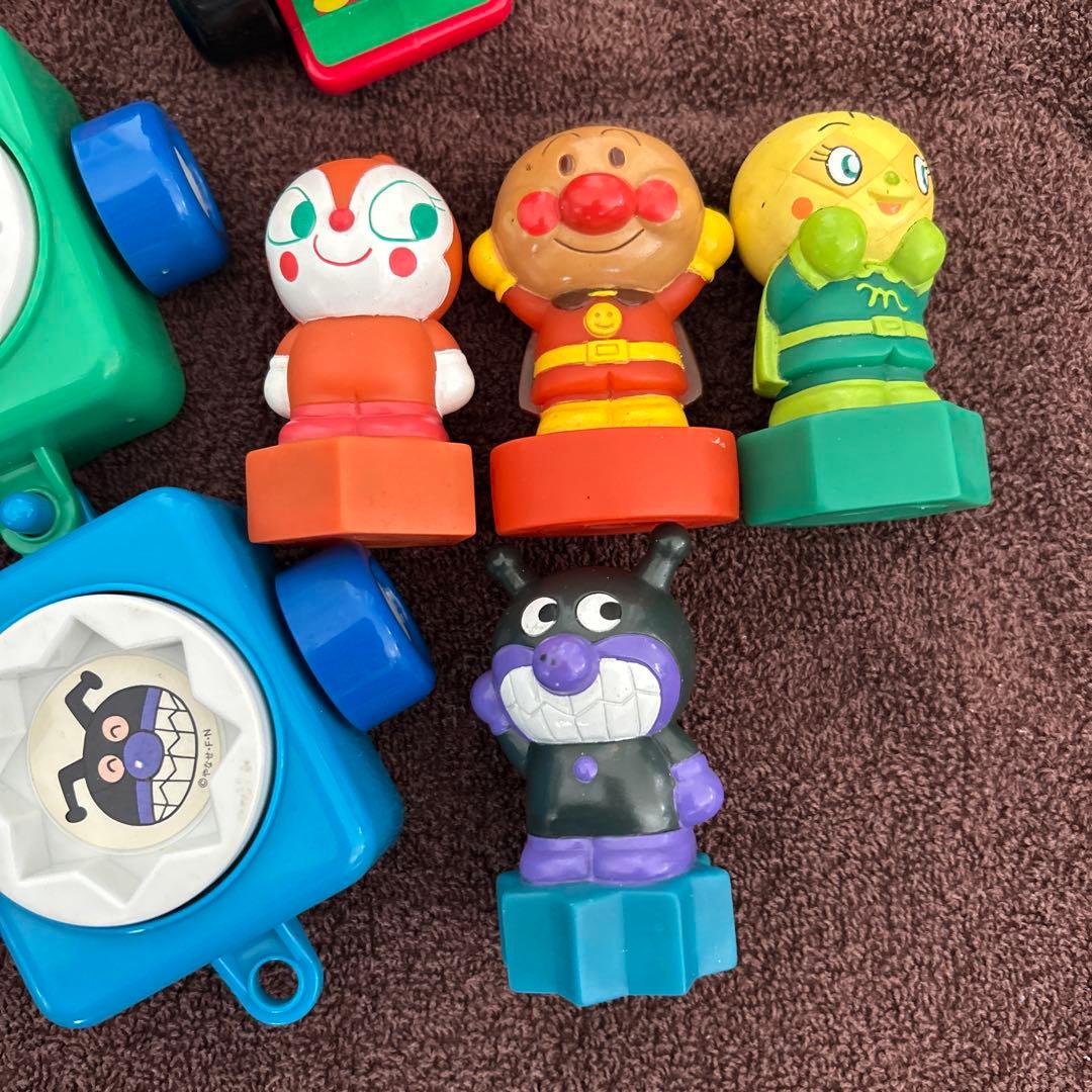 アンパンマン　SLまん パズル　フィギュア　バイキンマン ドキンちゃん