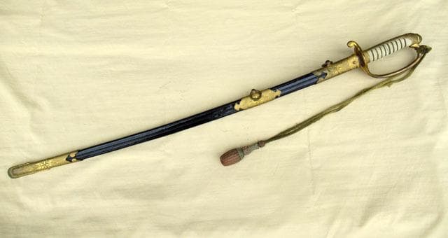 【海軍】 実物 指揮刀 刀緒 日本軍 軍刀 サーベル 骨董 アンティーク