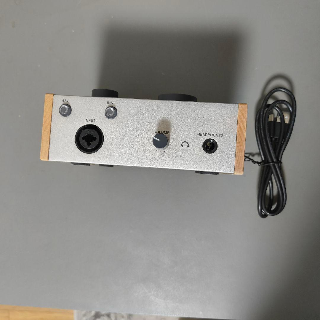 Universal Audio Volt 76 オーディオインターフェイス