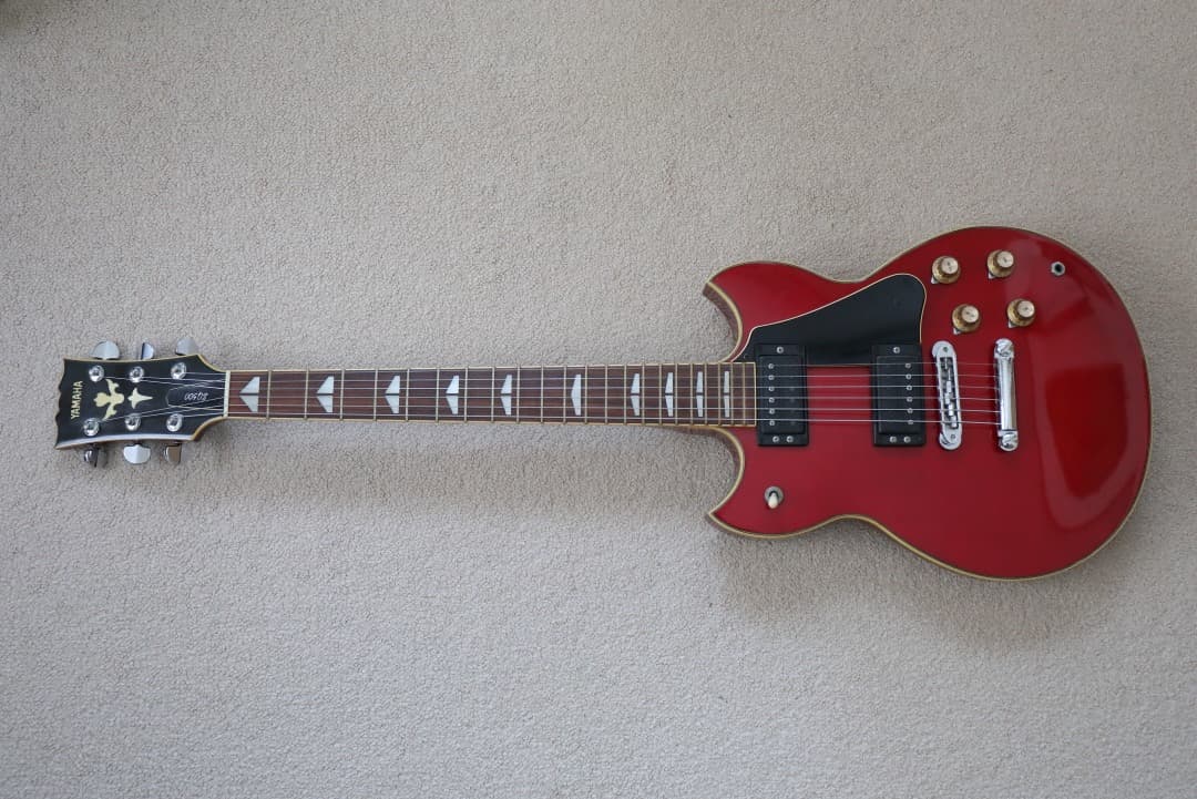 YAMAHA　エレキギター　SG500　チェリーレッド