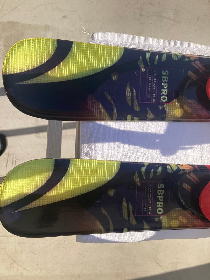 ショート(ファン)スキー　スノーボードブーツ用SALOMON× SALOMON赤