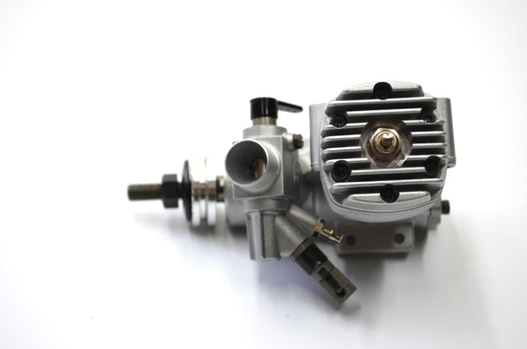 ラジコン用エンジン　OS　MAXー25FXⅡ　「未使用品」