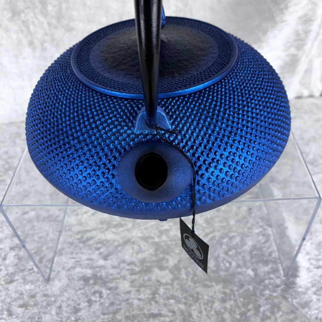 定価4.8万 未使用タグ付 瑠璃色 南部鉄器 鉄瓶 及富 平丸アラレ 希少色