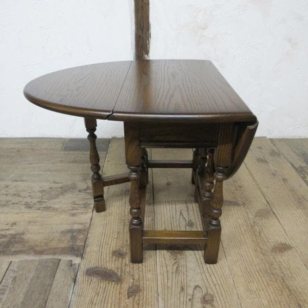 イギリス製 アンティーク 家具 オールドチャーム コーヒーテーブル 6908d