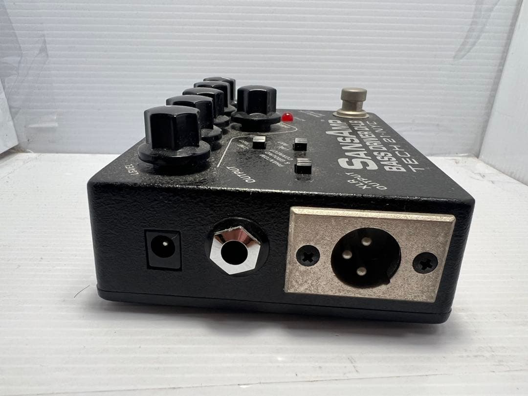 ベース SansAmp BASS D DI-LB / Tech 21 NYC