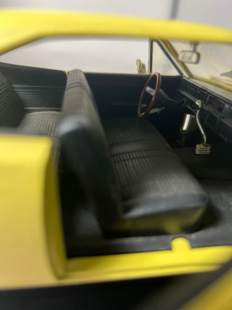 プリムス　ロードランナー1969 ダイキャストカー