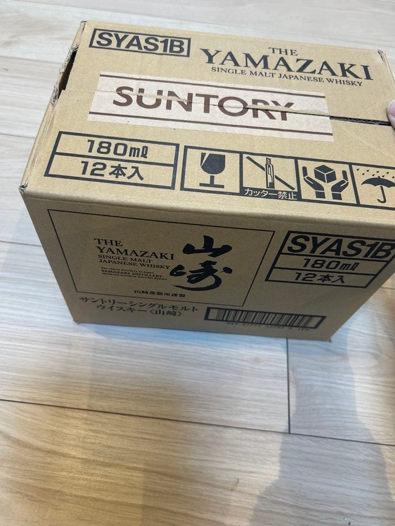 山崎シングルモルトウイスキー 180ml 12本入