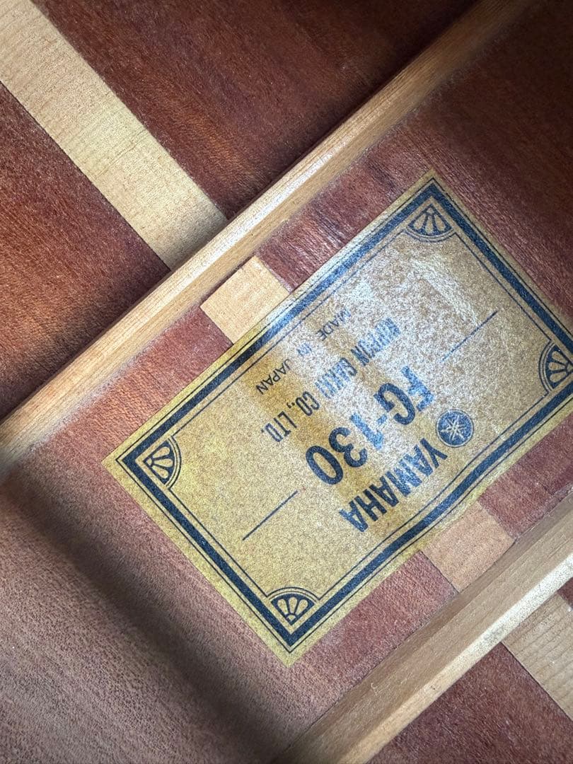 ギター YAMAHA FG-130