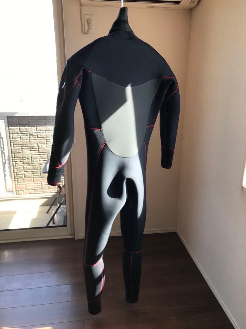 セミドライウェットスーツ エアタイト