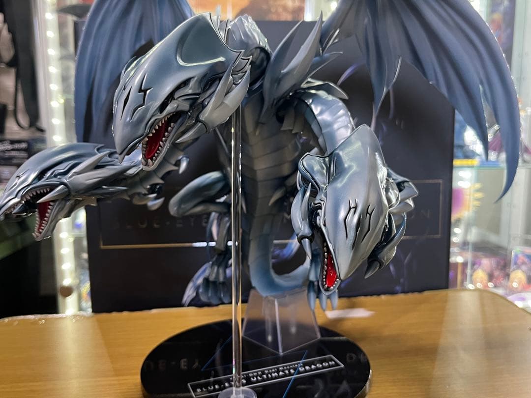 遊戯王 青眼の究極竜 あみあみ ホビージャパン 訳あり　説明文記載　正規品