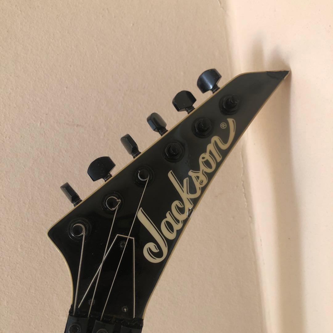 Jackson Rhoads JS32 ランディV　ジャクソン