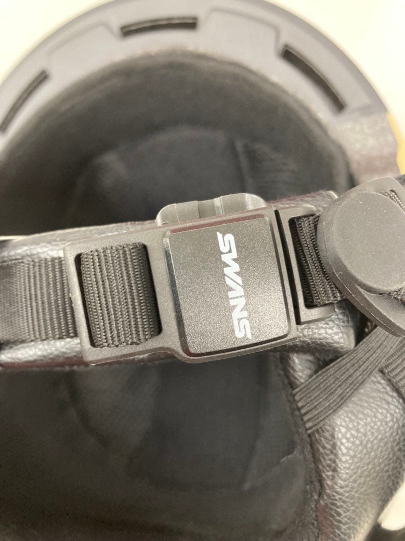 SWANS スワンズ　ヘルメット 大人用　ベージュ　Lサイズ　スキー　G127