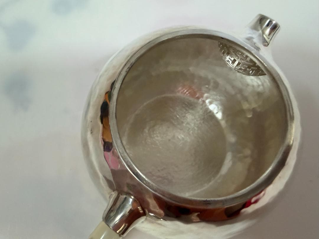 純銀製 丸形 鎚目 玉石摘 急須 銀瓶 煎茶道具