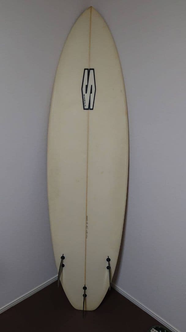 サーフボード　SWELL