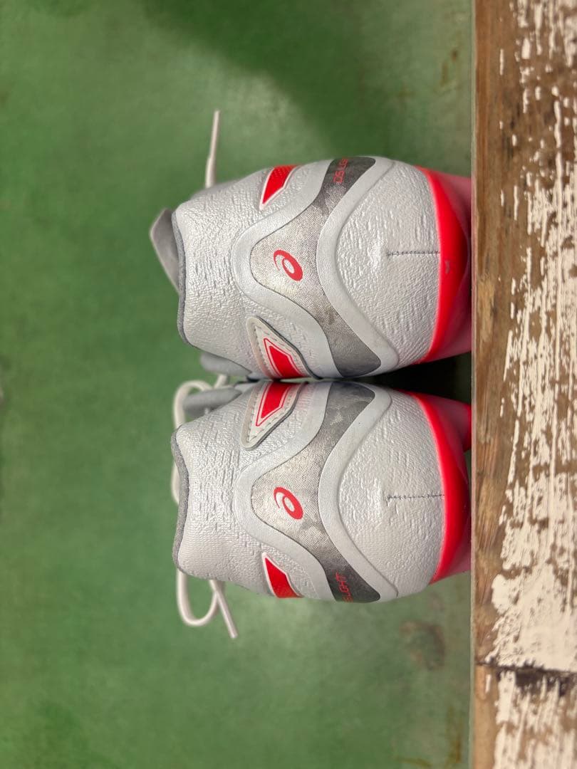 asics サッカーシューズ・スパイク　DS right