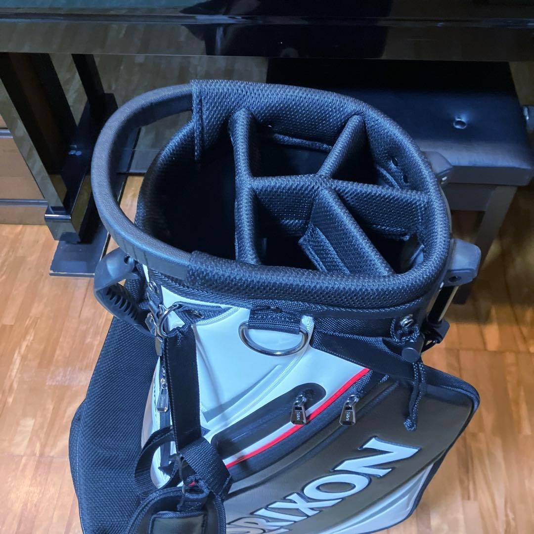 【美品】スリクソンキャディーバックスタンド式GGC-S204L数量限定品