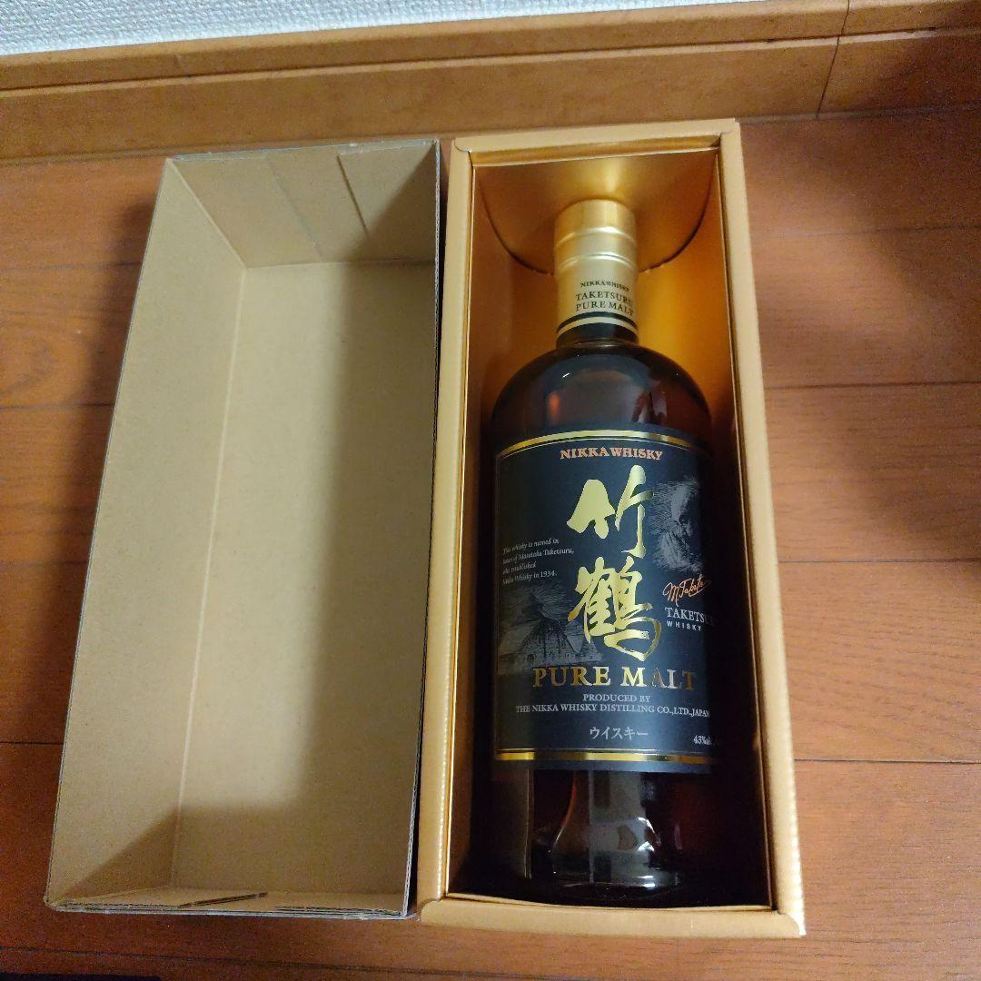 竹鶴　PURE MALT 700ml　黒ラベル