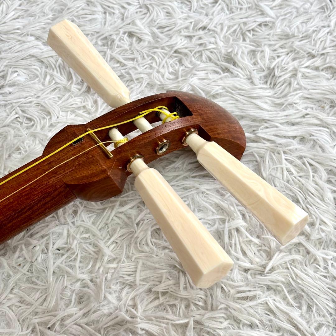 ✨美品✨津軽三味線 太棹 花梨 丸打ち胴　一本ホゾ　和楽器　ハードケース付き