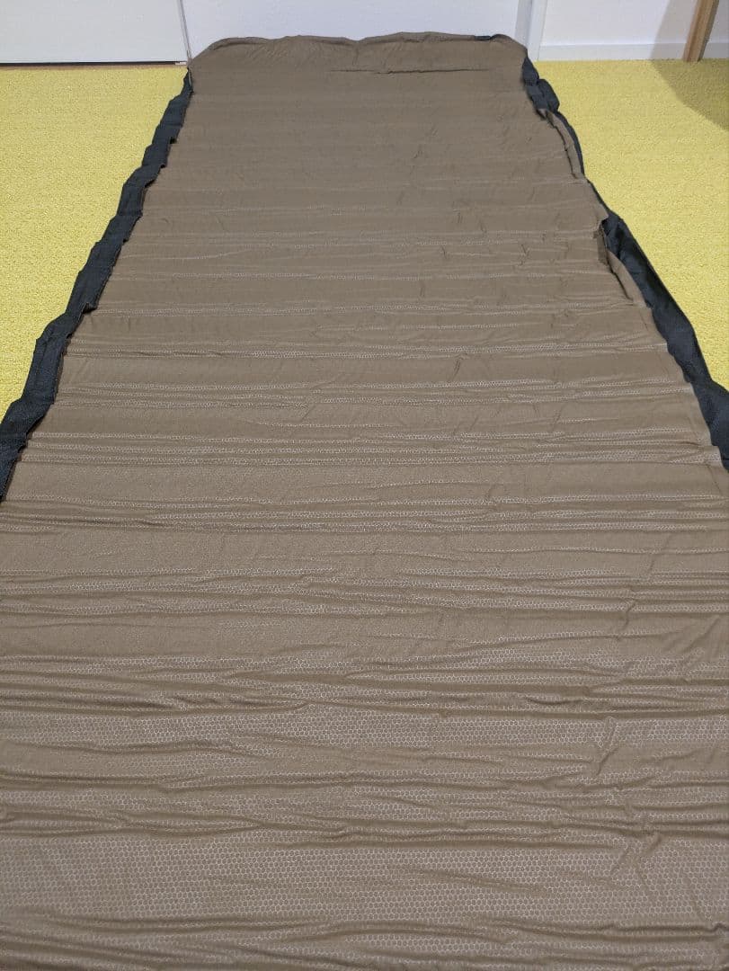 サバティカル エレリースリーピングパッド デラックス　インフレーターマット