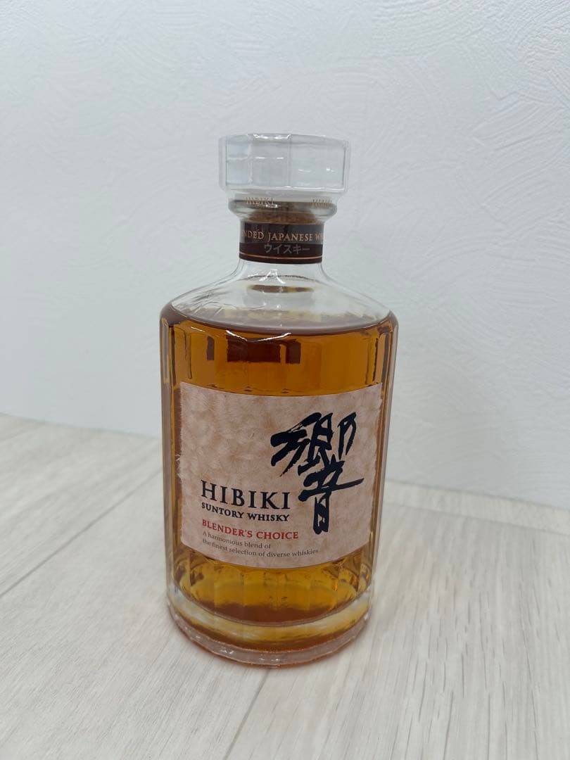 サントリーウィスキー【響】700ml