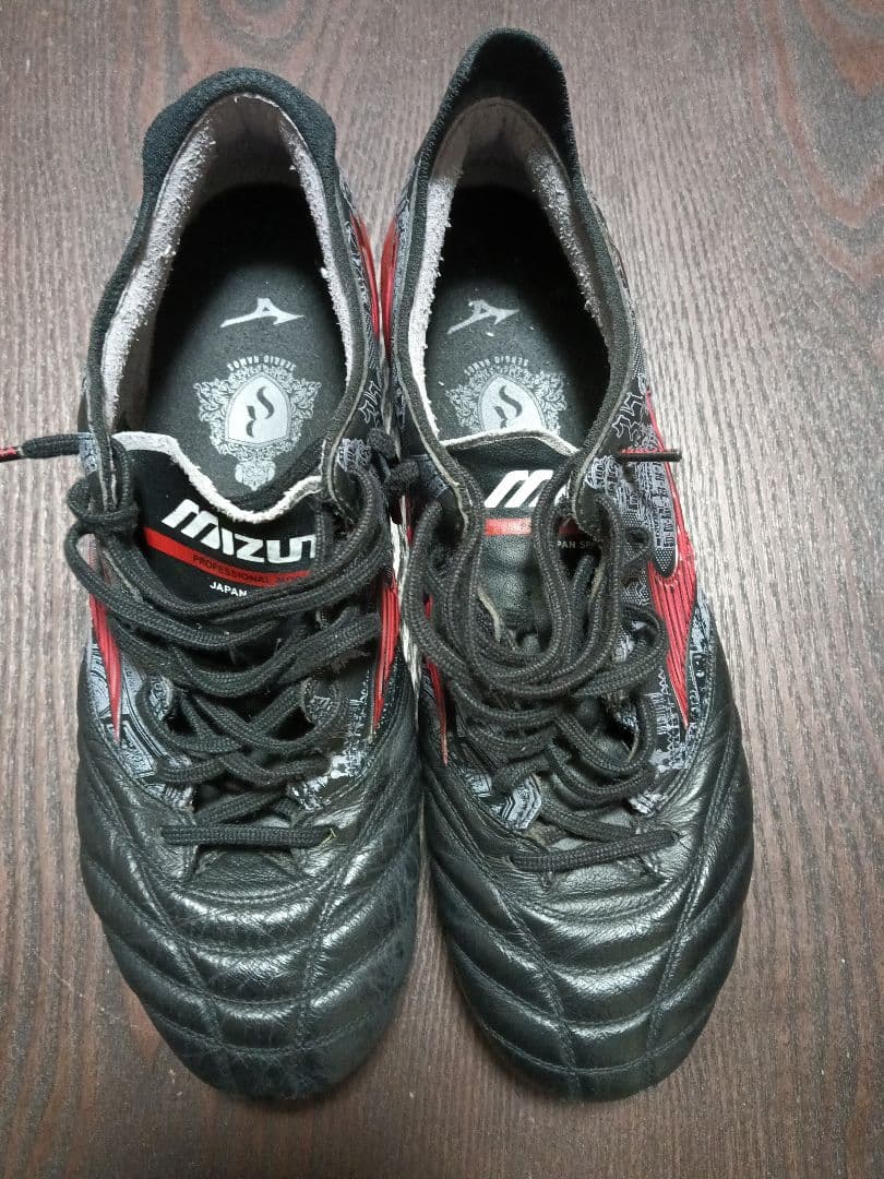 Mizunoモレリアネオ3βセルヒオラモス