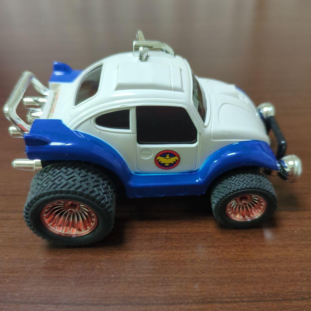 未来警察ウラシマン マグナビートル4WD