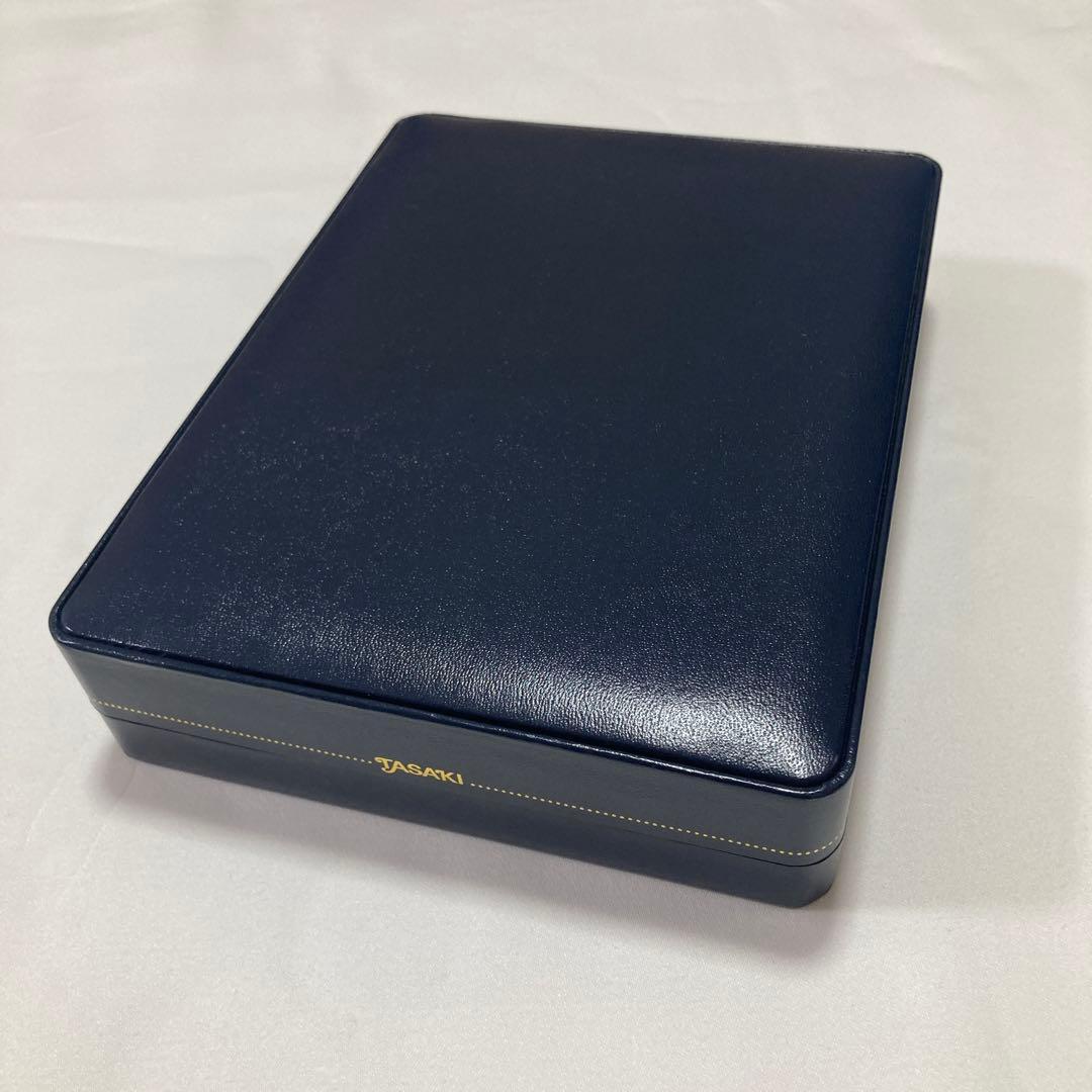 美品　タサキ　TASAKI　ネックレスケース　空箱　クロス付き