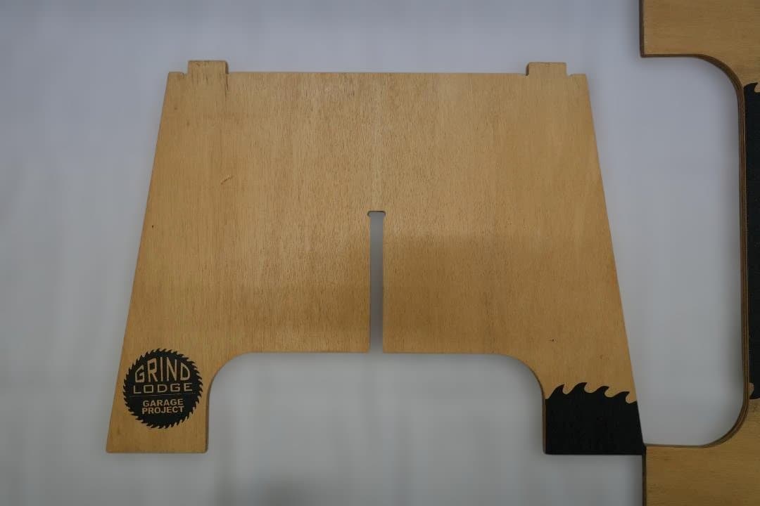 GRINDLODGE グラインドロッヂ　ソーテーブル