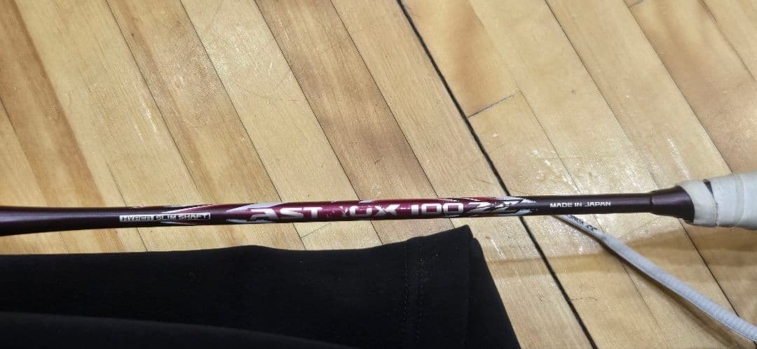 YONEX バドミントン ラケット アストロクス100ZZ 4ug5 廃盤品