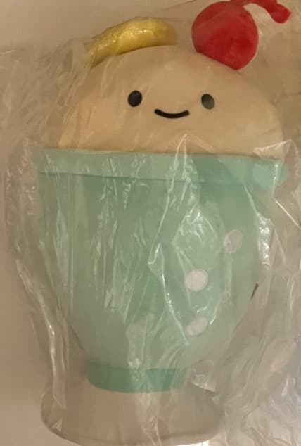 にっこりーノ　パーク　玉入れ　BIGな　クリームソーダ　ぬいぐるみ　天使　仕様