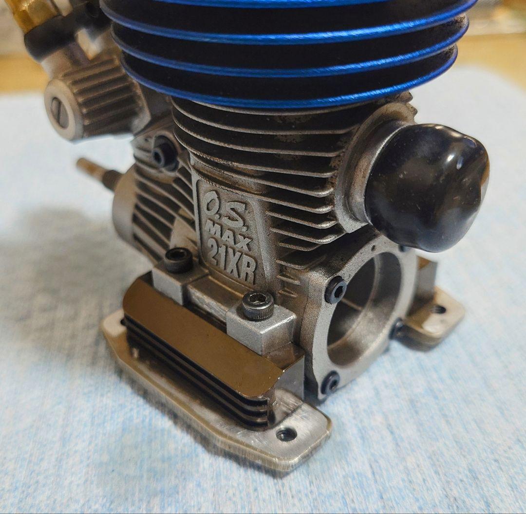 O.S. MAX 21XR-B Ver.2 エンジン