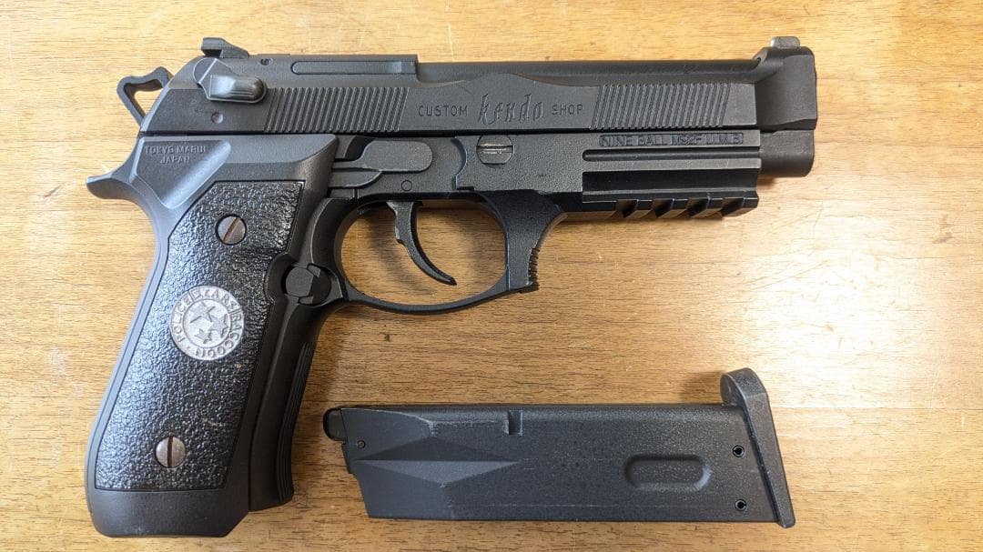 東京マルイ　バイオハザート　サムライエッジ ガスブロ カスタム品