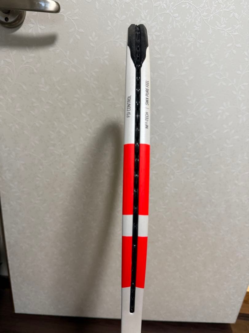 バボラ　ピュアストライク100 G3 2024