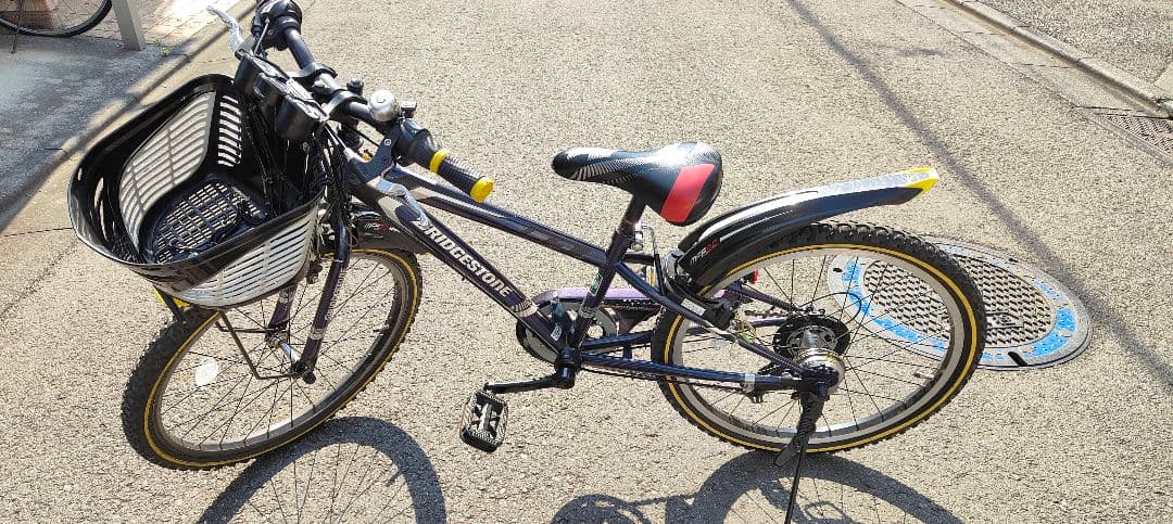 kim【板橋区引取限定】ブリジストン/子供用自転車/クロスファイヤージュニ