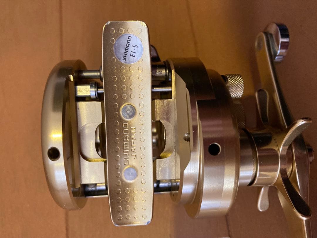 シマノ　カルカッタコンクエスト200F